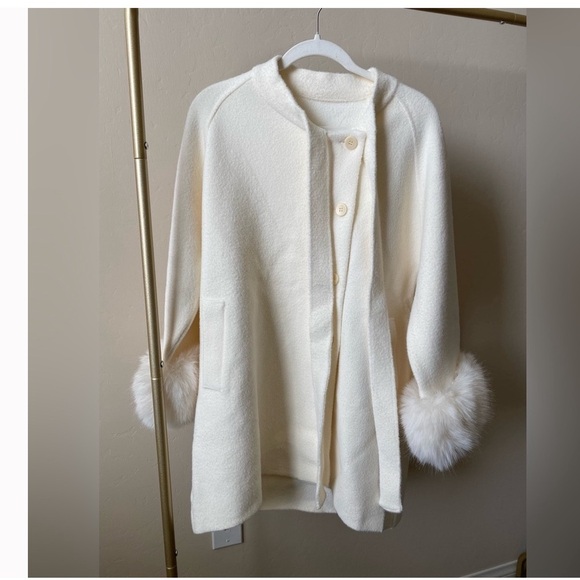 Cute preppy faux fur coat NWOT - Picture 3 of 5